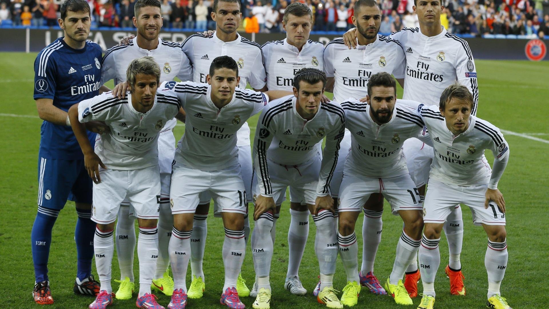 纳达尔跨界执教拜仁夺冠，全网沸腾！